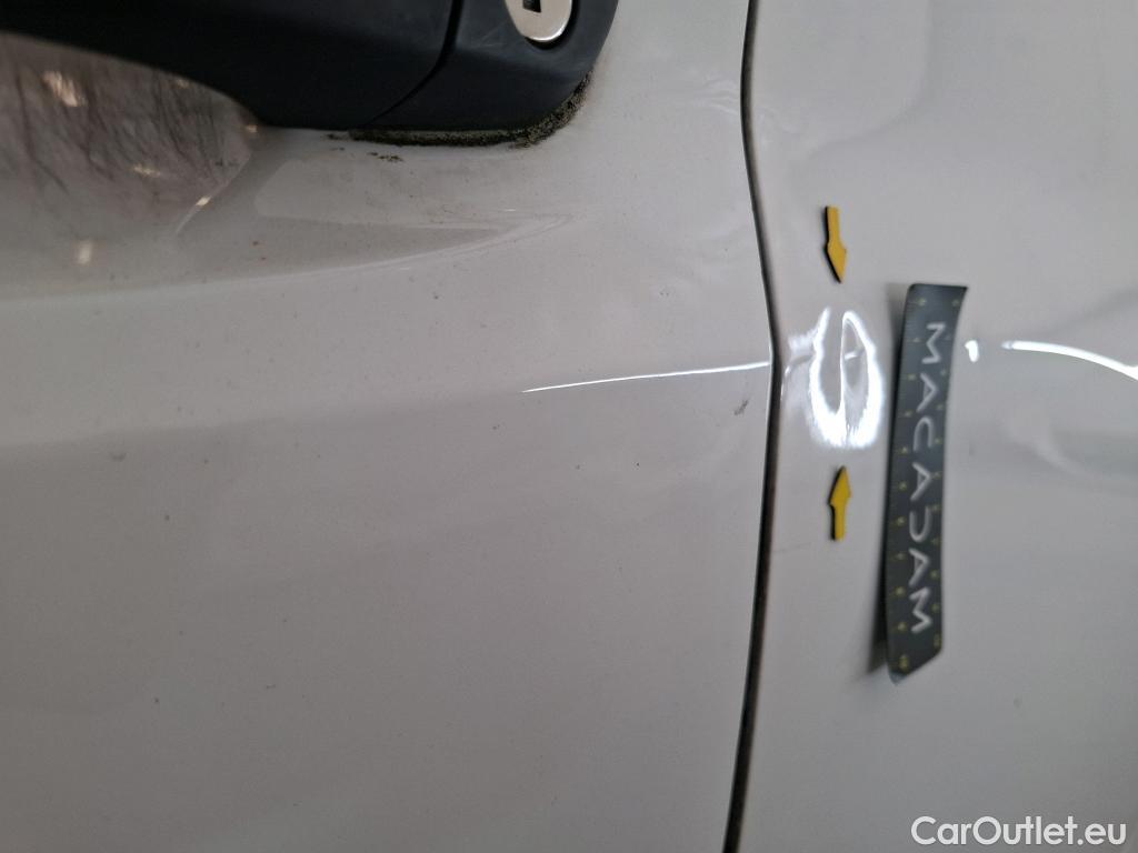  Peugeot  208  Premium 1.5 HDi 100CV BVM6 E6d #28