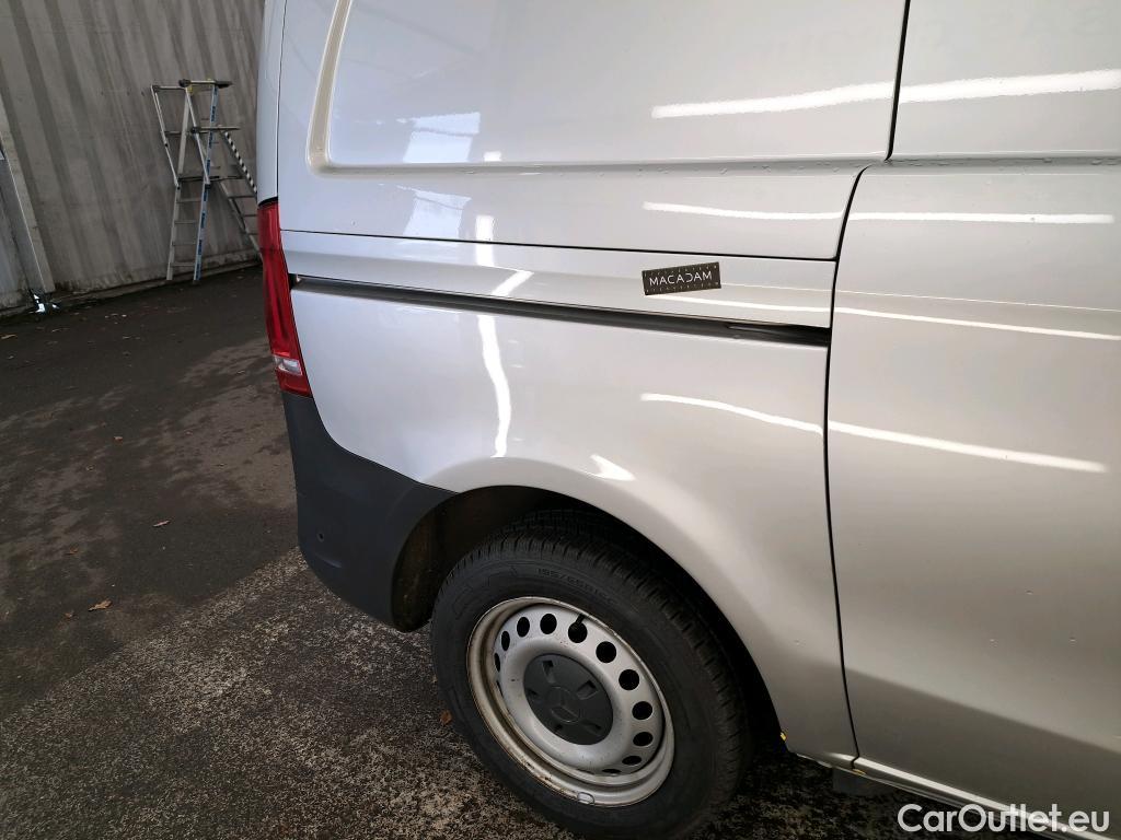  Mercedes  Vito MERCEDES-BENZ  Compact  2020  4P  Fourgon tôlé 114 CDI Compact Pro traction #4