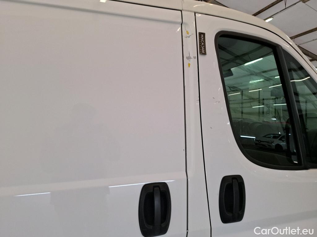  Citroen  Jumper CITROEN  VU 4p Fourgon 30 L1H1 BlueHDi 110 BVM6 Business #26