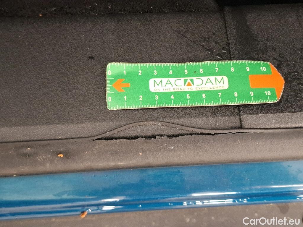  Citroen  C4 Cactus  Feel Nav Société 1.5 BlueHDi 100CV BVM6 E6d #7