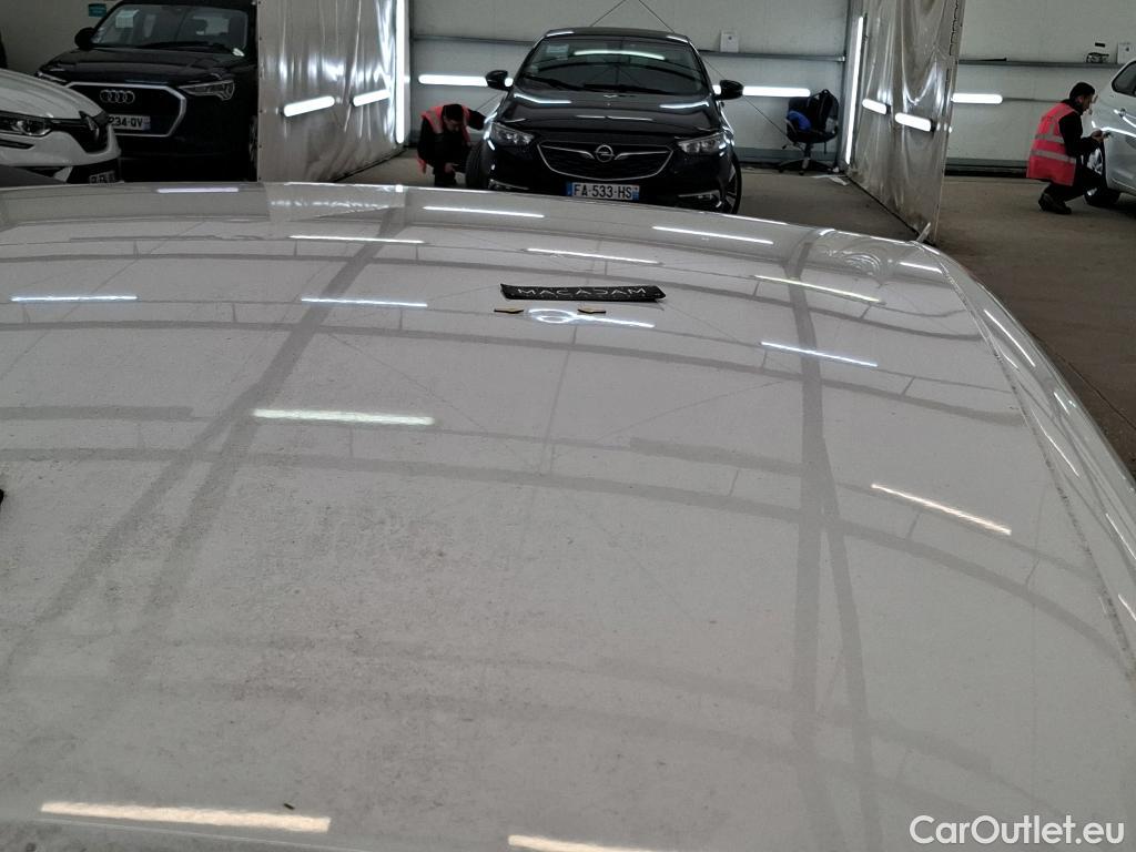  Peugeot  208  Premium 1.5 HDi 100CV BVM6 E6d #31