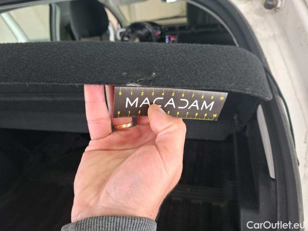  Citroen  C3  Société Feel 1.5 BlueHDI 100CV BVM6 E6dT #2