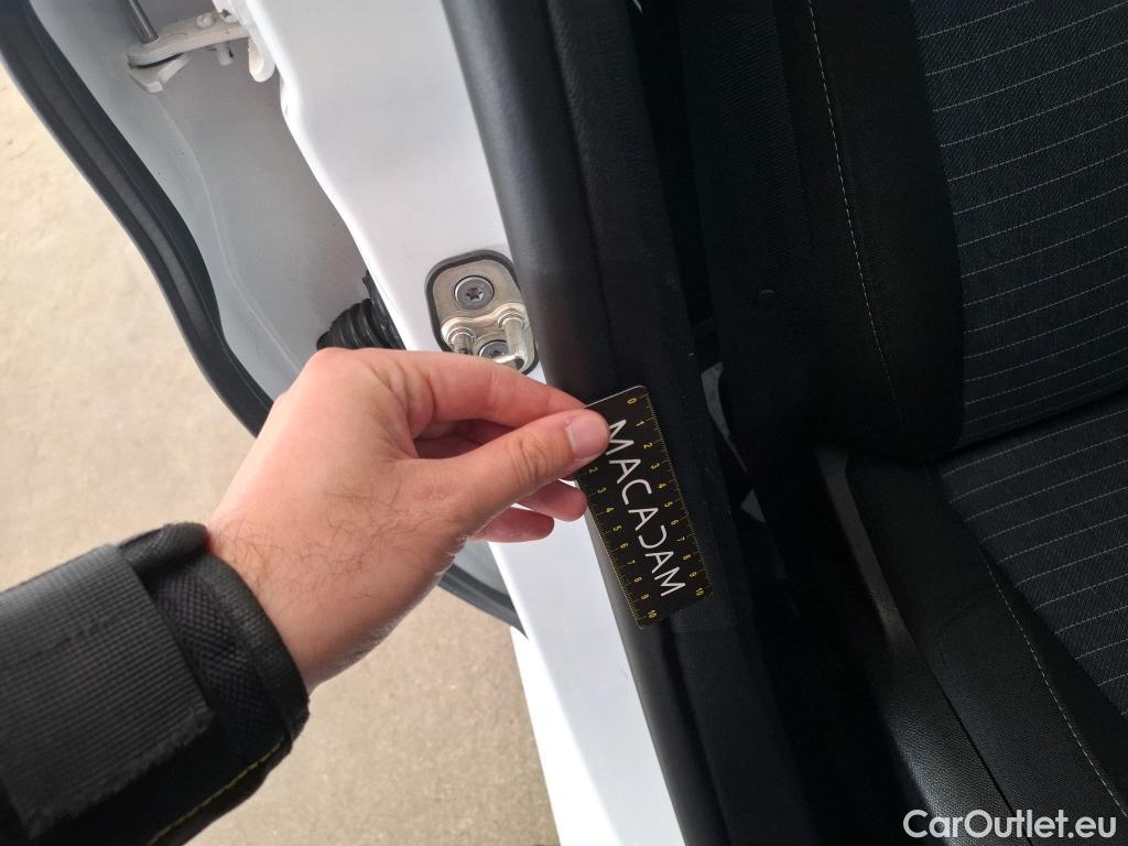  Peugeot  208  Premium 1.5 HDi 100CV BVM6 E6d #19