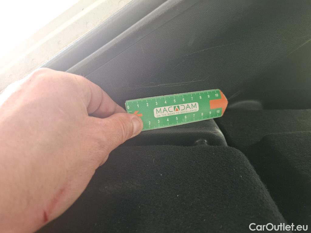  Peugeot  208  Premium 1.5 HDi 100CV BVM6 E6d #29