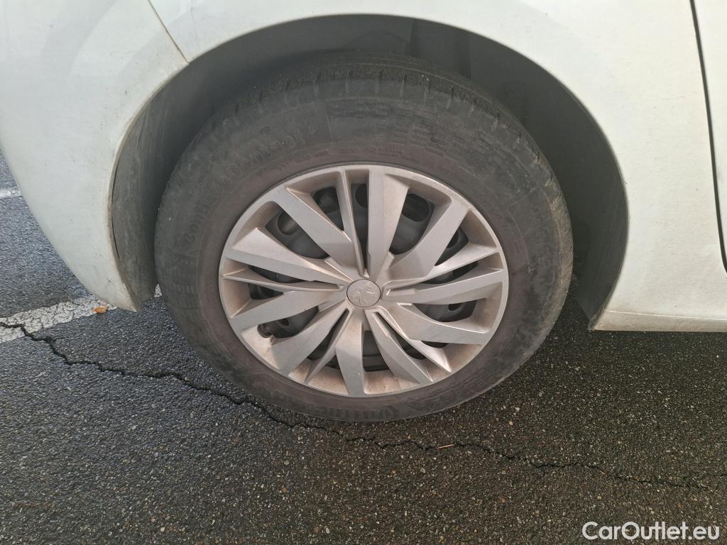  Peugeot  208  Premium 1.5 HDi 100CV BVM6 E6d #30