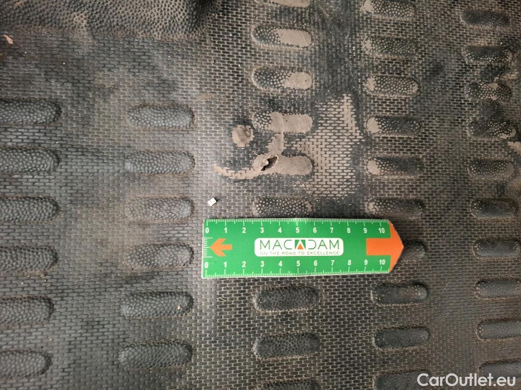  Citroen  Berlingo  Fourgon Club M 650 1.5 BlueHDi 100CV BVM5 E6dT #32