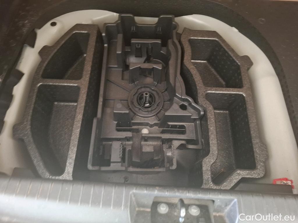  Peugeot  208  Premium 1.5 HDi 100CV BVM6 E6d #27