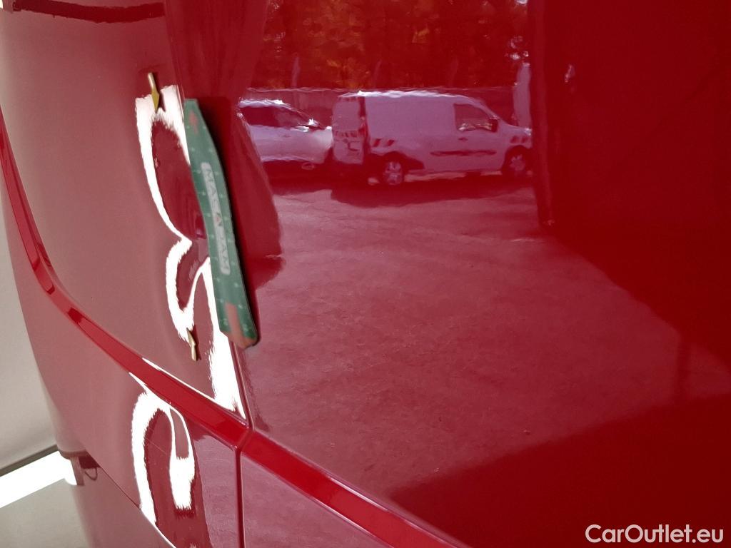  Ford  Transit FORD  Custom / 2018 / 4P / Fourgon tôlé 2.0 ECOBLUE 130 320 L2H1 CAB APP TRAIL #4