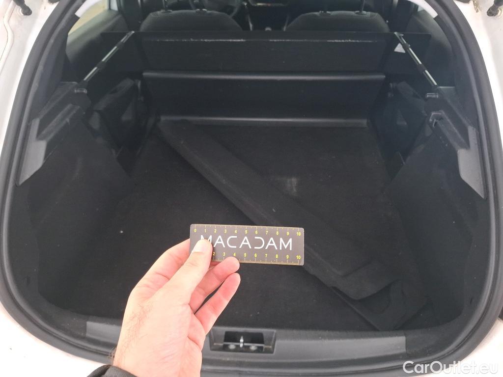  Peugeot  208  Premium 1.5 HDi 100CV BVM6 E6d #16