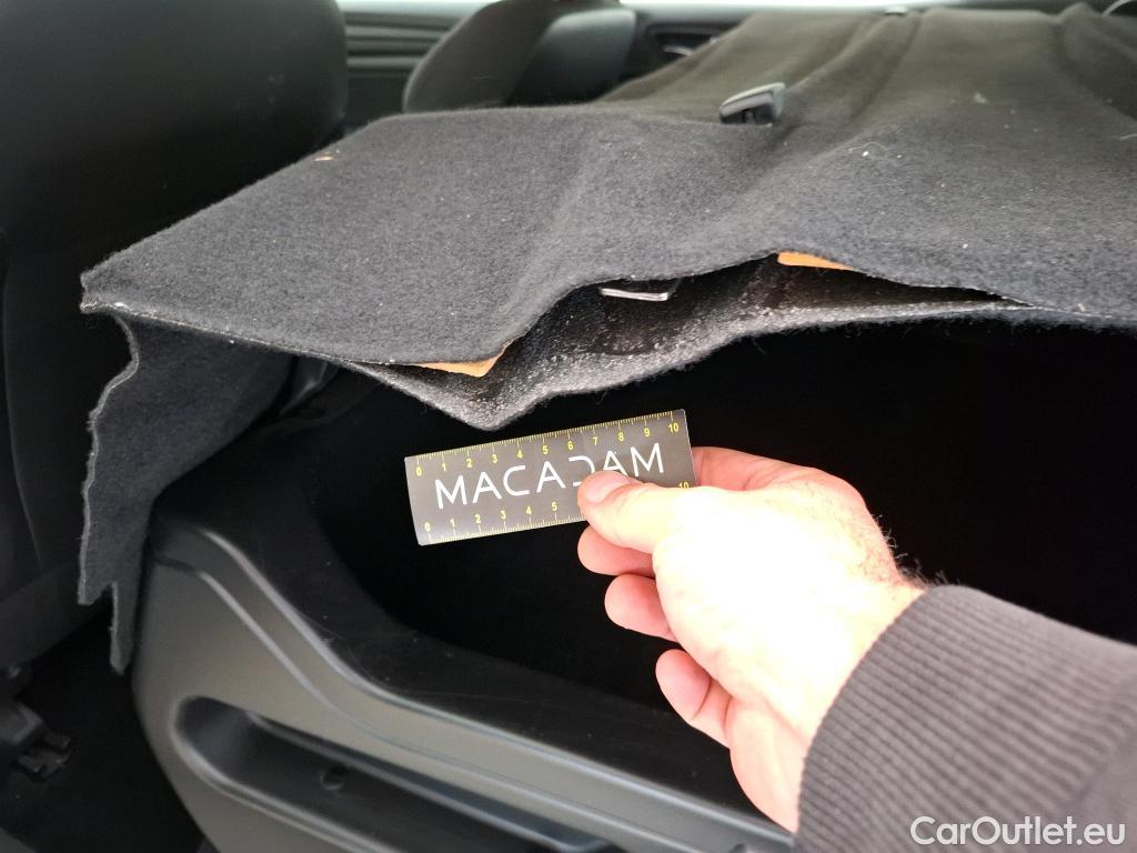  Renault  Megane  IV Berline 5pt. Société Air 1.5 dCi 90CV BVM6 E6 #27