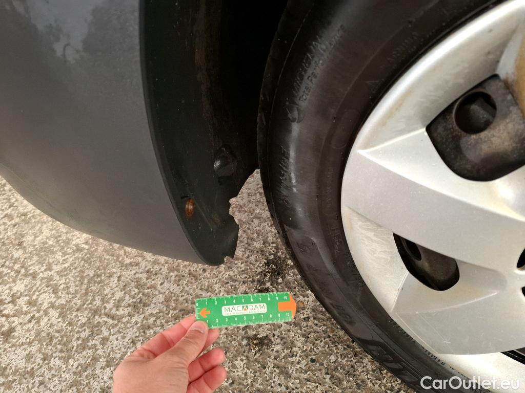  Renault  Kangoo  Express Extra (Série Spéciale) 1.5 #42