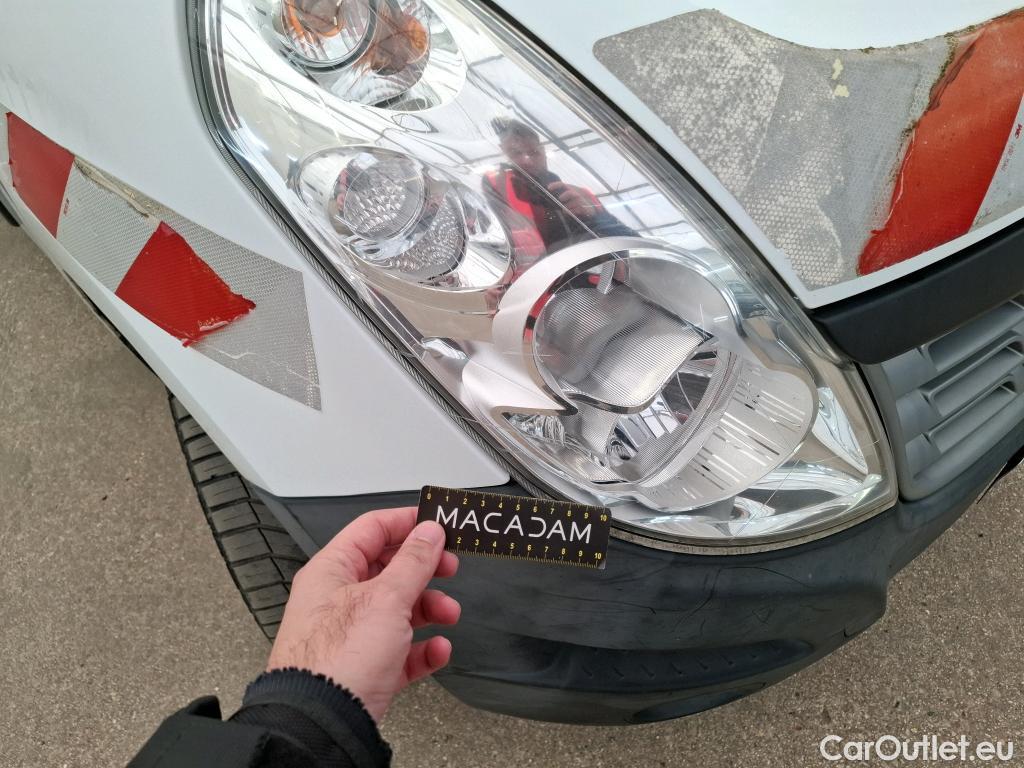  Renault  Master RENAULT  VU 4p Fourgon CA GC F3500 L2H2 dCi 125 #53