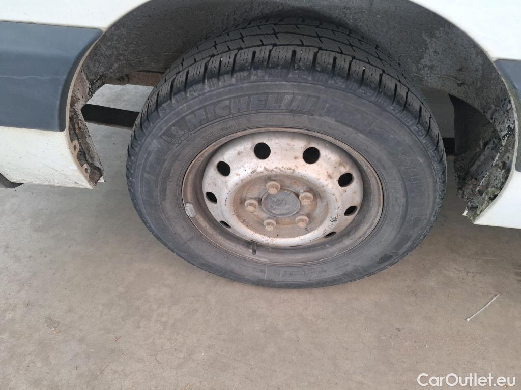  Renault  Master RENAULT  VU 4p Fourgon Gd Conf F3500 L2H2 dCi 125 #186