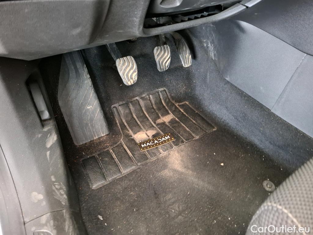  Renault  Megane  IV Berline 5pt. Société Air 1.5 dCi 90CV BVM6 E6 #7