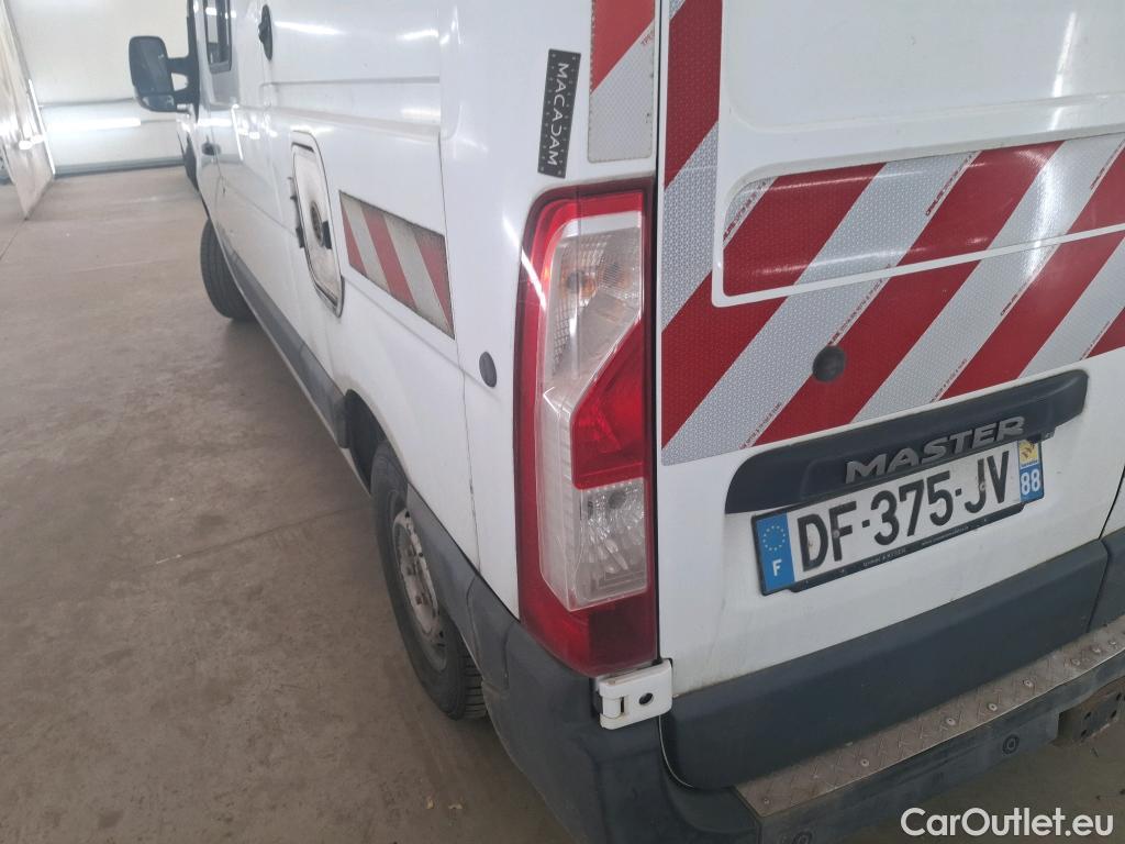  Renault  Master RENAULT  VU 4p Fourgon Gd Conf F3500 L2H2 dCi 125 #105