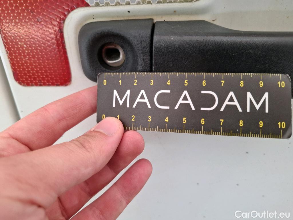  Renault  Master RENAULT  VU 4p Fourgon CA GC F3500 L2H2 dCi 125 #28