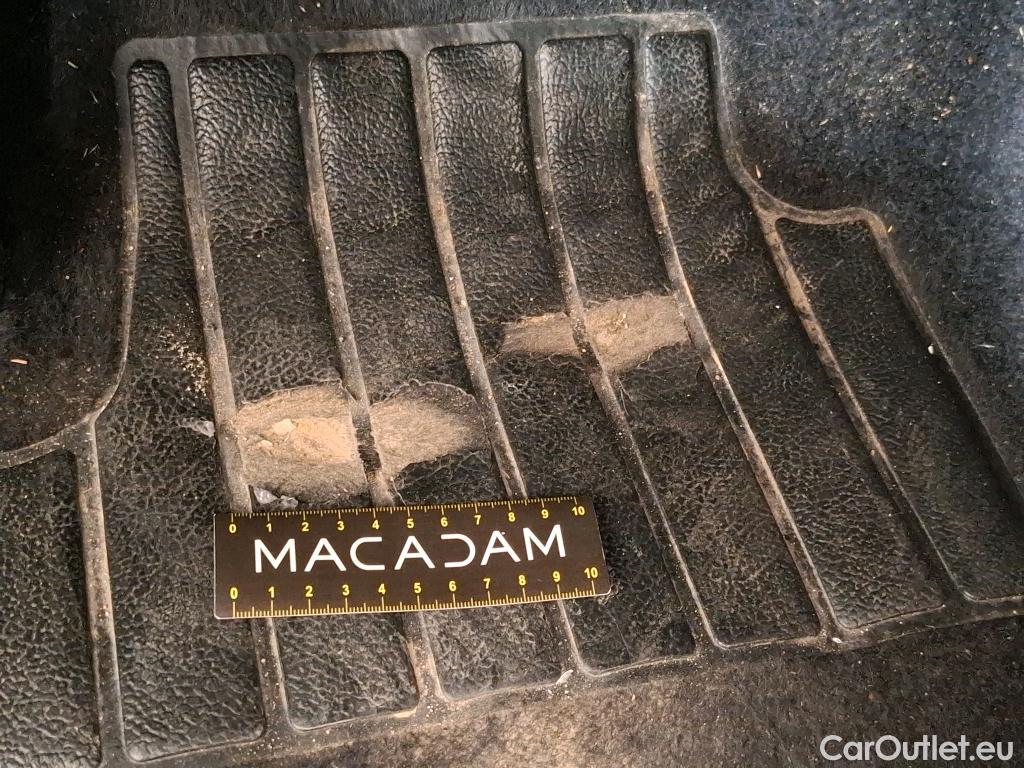  Renault  Megane  IV Berline 5pt. Société Air 1.5 dCi 90CV BVM6 E6 #8