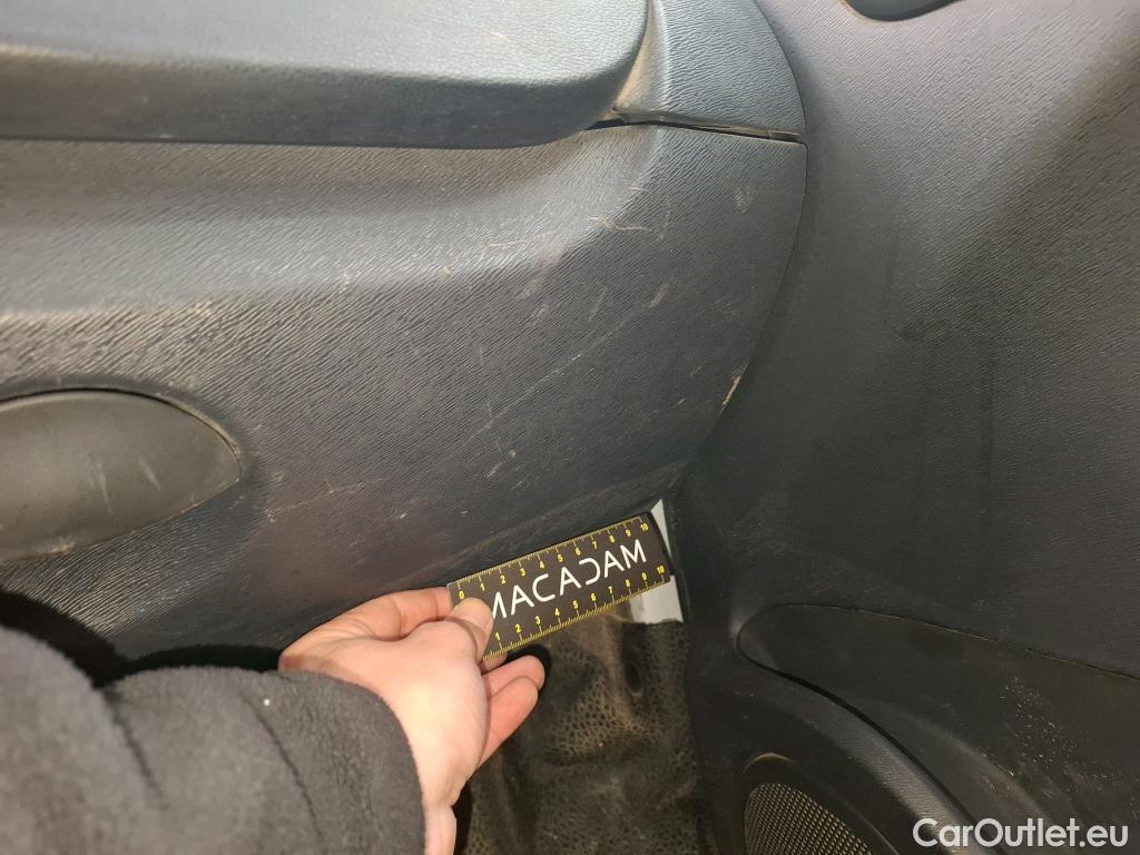  Renault  Kangoo RENAULT  Express / 2013 / 4P / Fourgonnette Grand Confort - Blue dCi 95 #11