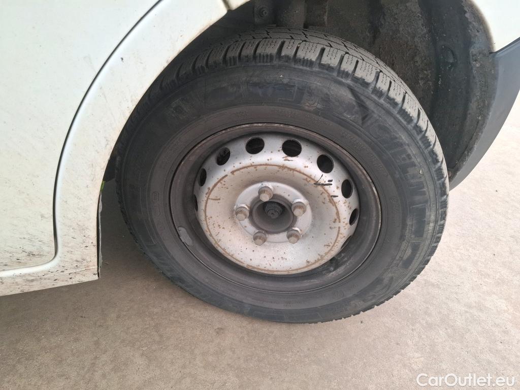  Renault  Master RENAULT  VU 4p Fourgon Gd Conf F3500 L2H2 dCi 125 #183