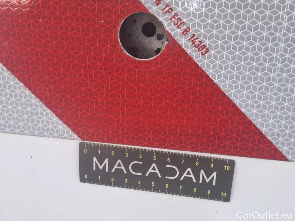  Renault  Master RENAULT  VU 4p Fourgon Gd Conf F3500 L2H2 dCi 125 #152