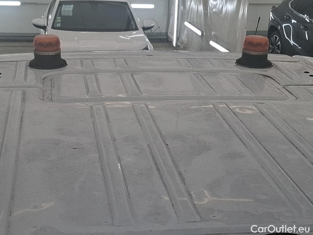  Renault  Master RENAULT  VU 4p Fourgon Gd Conf F3500 L2H2 dCi 125 #29