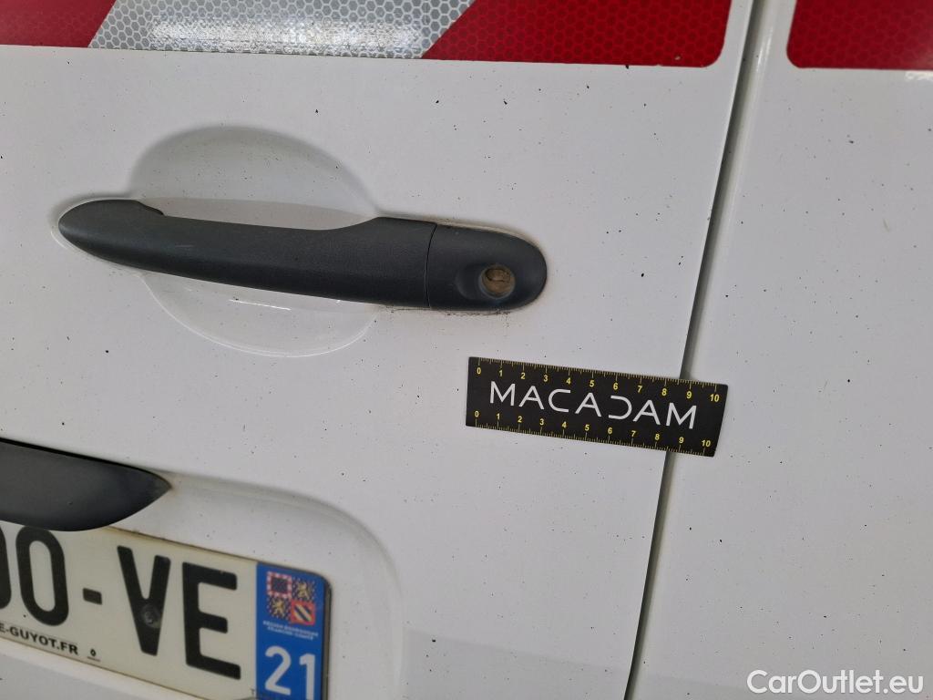  Renault  Kangoo RENAULT  Express / 2013 / 4P / Fourgonnette Grand Confort - Blue dCi 95 #4