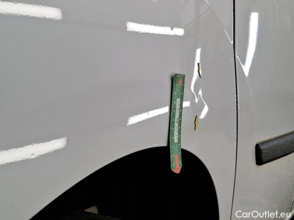  Renault  Kangoo  Express Extra (Série Spéciale) 1.5 #48