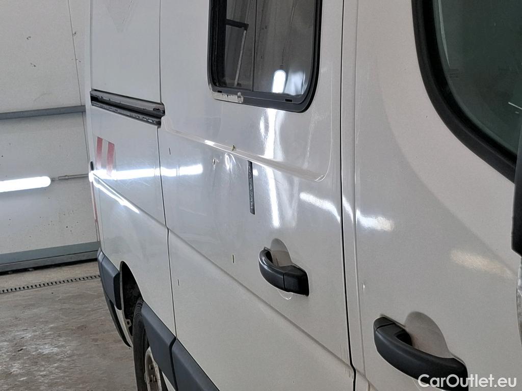  Renault  Master RENAULT  VU 4p Fourgon Gd Conf F3500 L2H2 dCi 125 #54