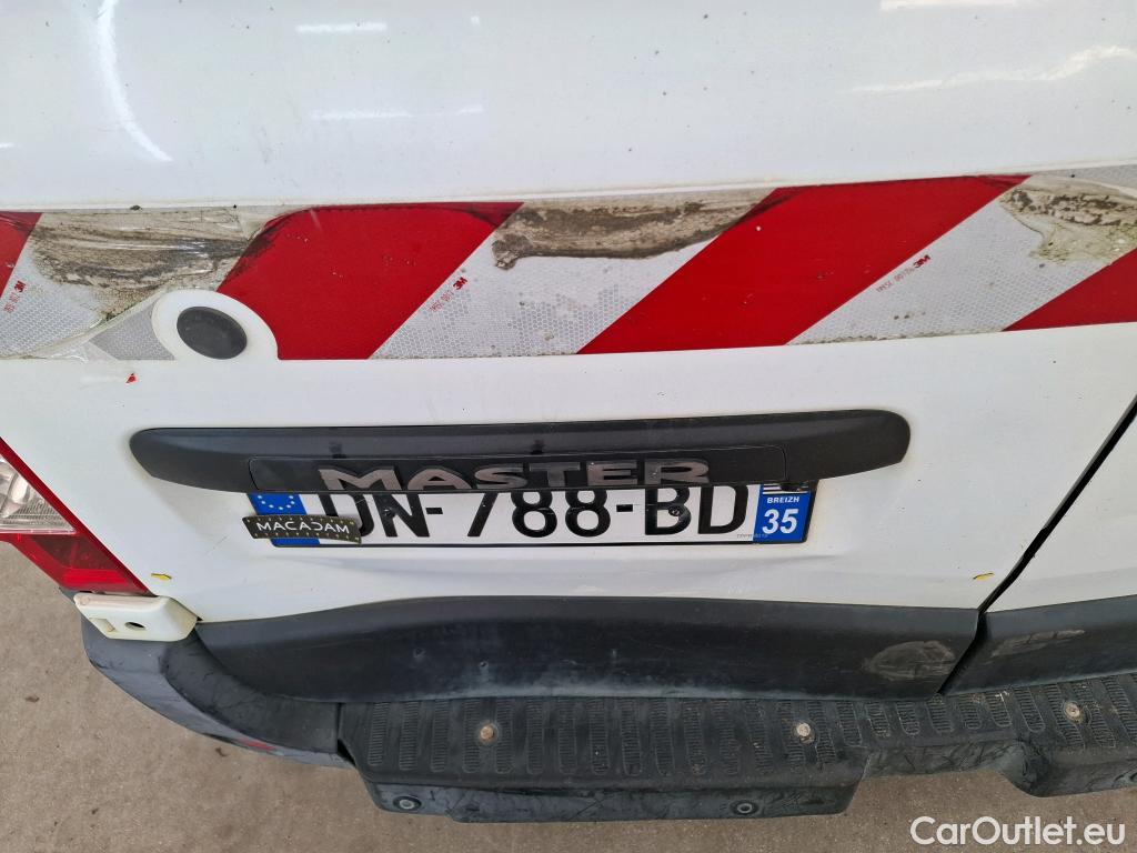  Renault  Master RENAULT  VU 4p Fourgon CA GC F3500 L2H2 dCi 125 #2