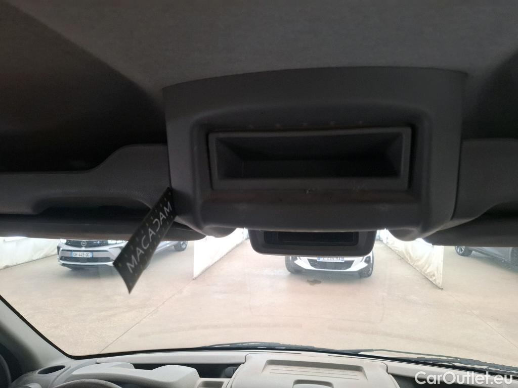  Renault  Master RENAULT  VU 4p Fourgon Gd Conf F3500 L2H2 dCi 125 #160