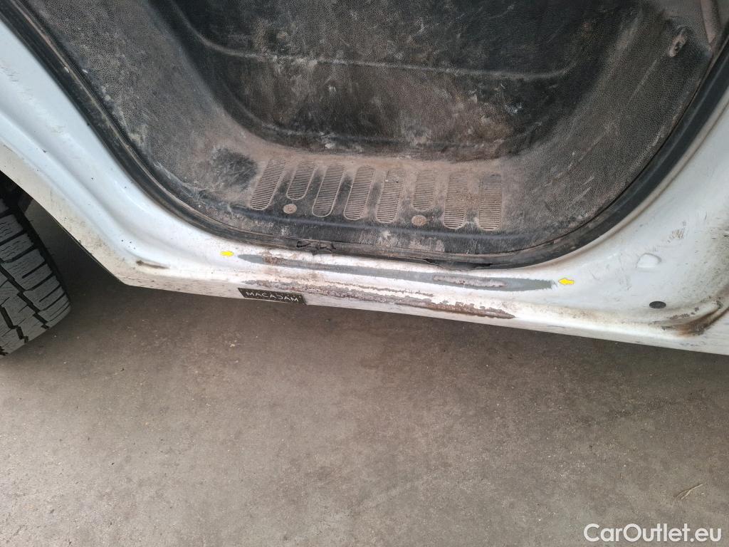  Renault  Master RENAULT  VU 4p Fourgon Gd Conf F3500 L2H2 dCi 125 #133