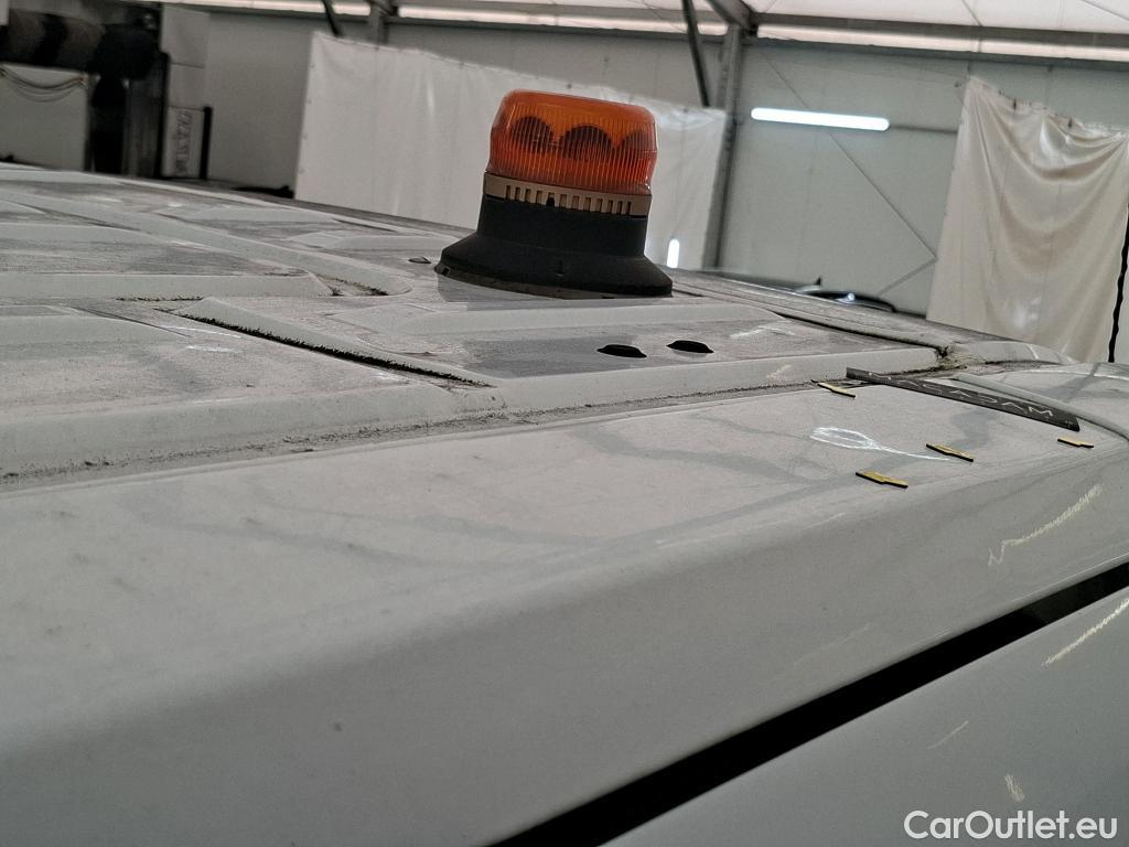  Renault  Master RENAULT  VU 4p Fourgon Gd Conf F3500 L2H2 dCi 125 #104