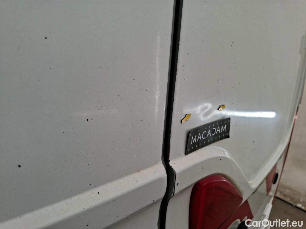  Renault  Master RENAULT  VU 4p Fourgon CA GC F3500 L2H2 dCi 125 #14