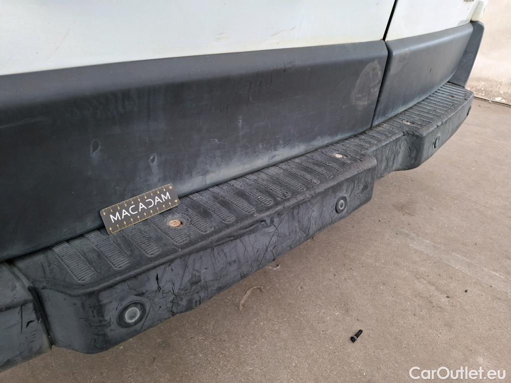  Renault  Master RENAULT  VU 4p Fourgon CA GC F3500 L2H2 dCi 125 #21