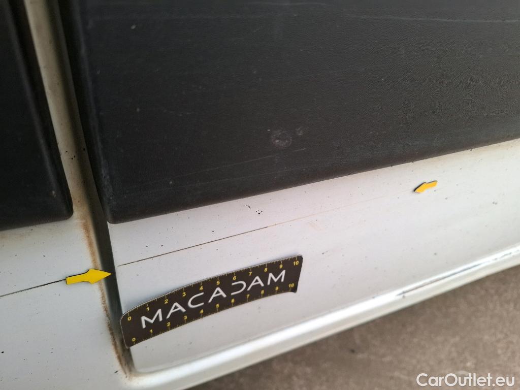  Renault  Master RENAULT  VU 4p Fourgon CA GC F3500 L2H2 dCi 125 #26