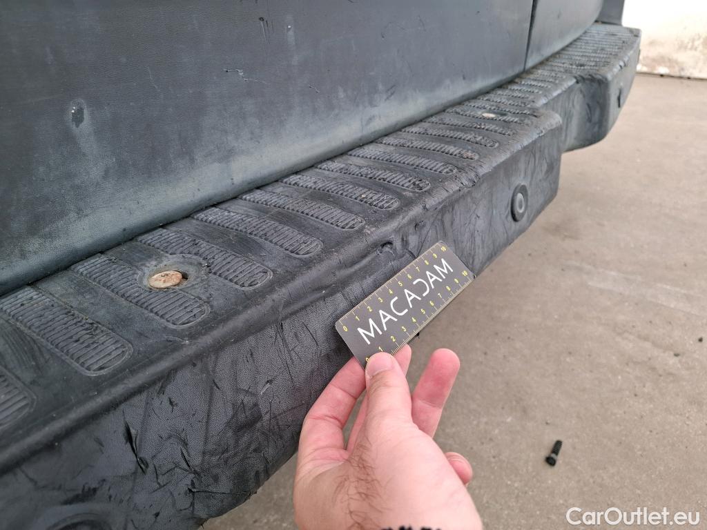  Renault  Master RENAULT  VU 4p Fourgon CA GC F3500 L2H2 dCi 125 #24