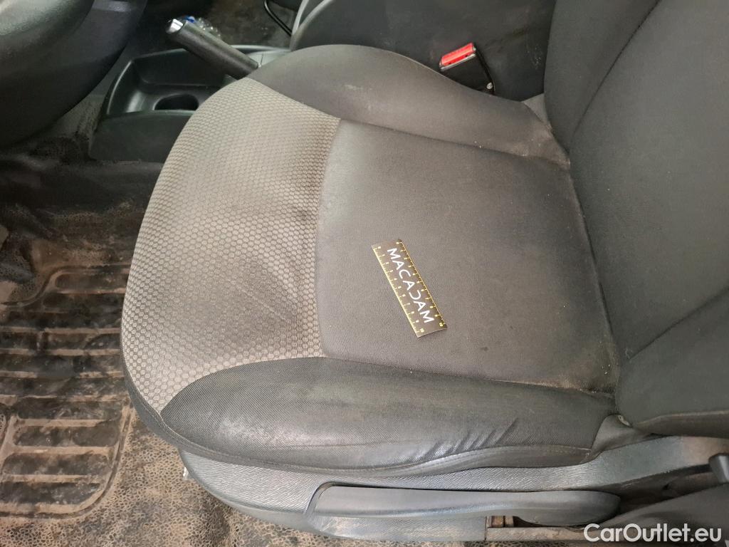  Renault  Kangoo RENAULT  Express / 2013 / 4P / Fourgonnette Gd Volume ExtraRLink - Blue dCi 95 #26