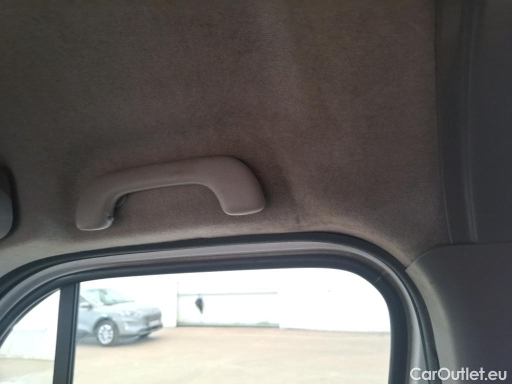  Renault  Master RENAULT  VU 4p Fourgon Gd Conf F3500 L2H2 dCi 125 #189