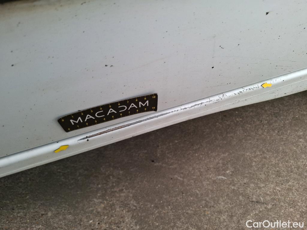  Renault  Master RENAULT  VU 4p Fourgon CA GC F3500 L2H2 dCi 125 #35