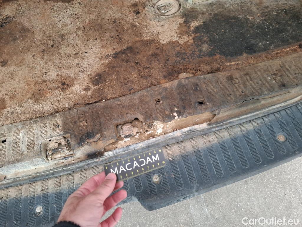  Renault  Master RENAULT  VU 4p Fourgon CA GC F3500 L2H2 dCi 125 #50