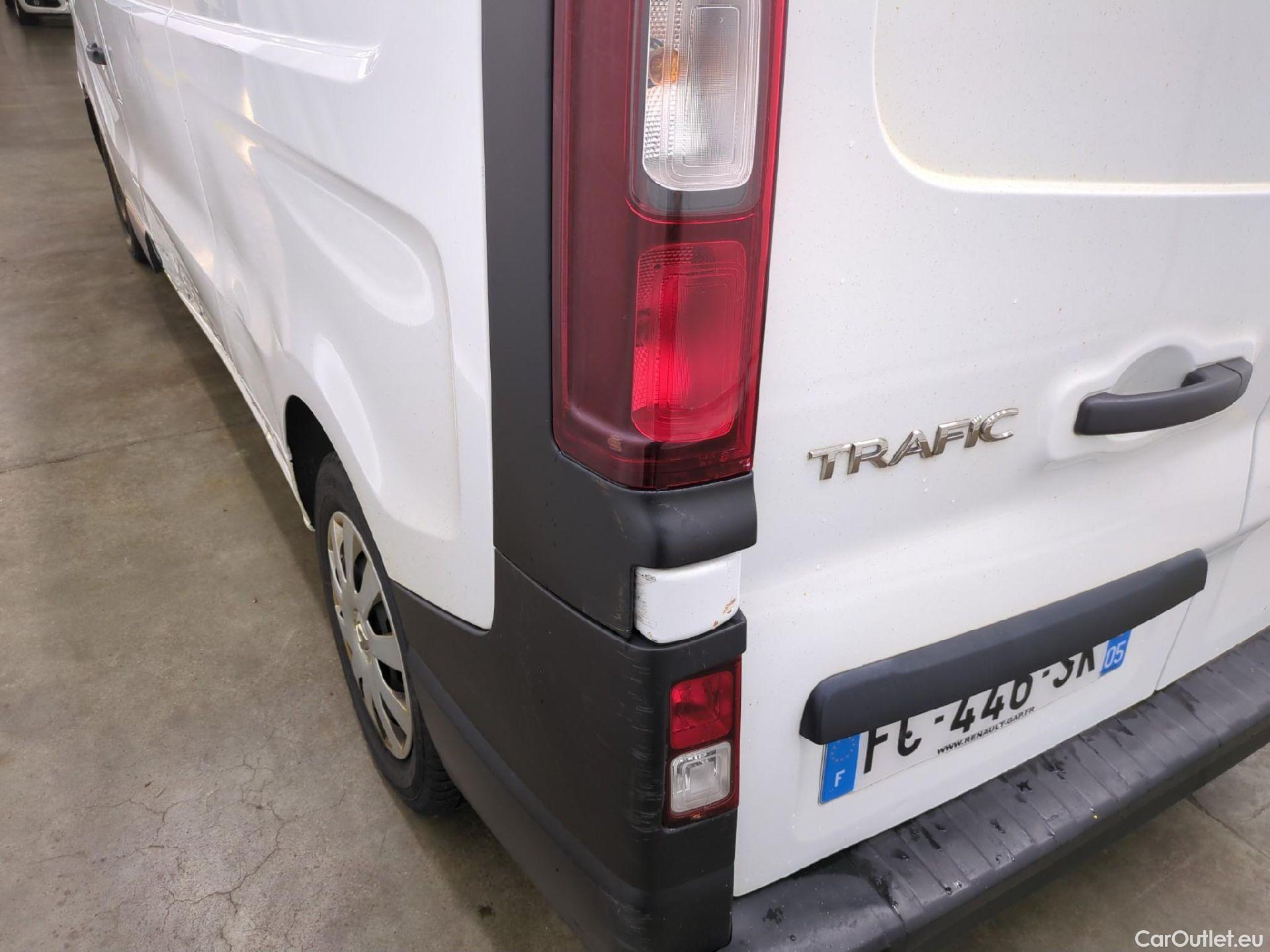  Renault  Trafic  III Fourgon Grand Confort L2H1 1200 1.6 dCi 125CV BVM6 E6 #112