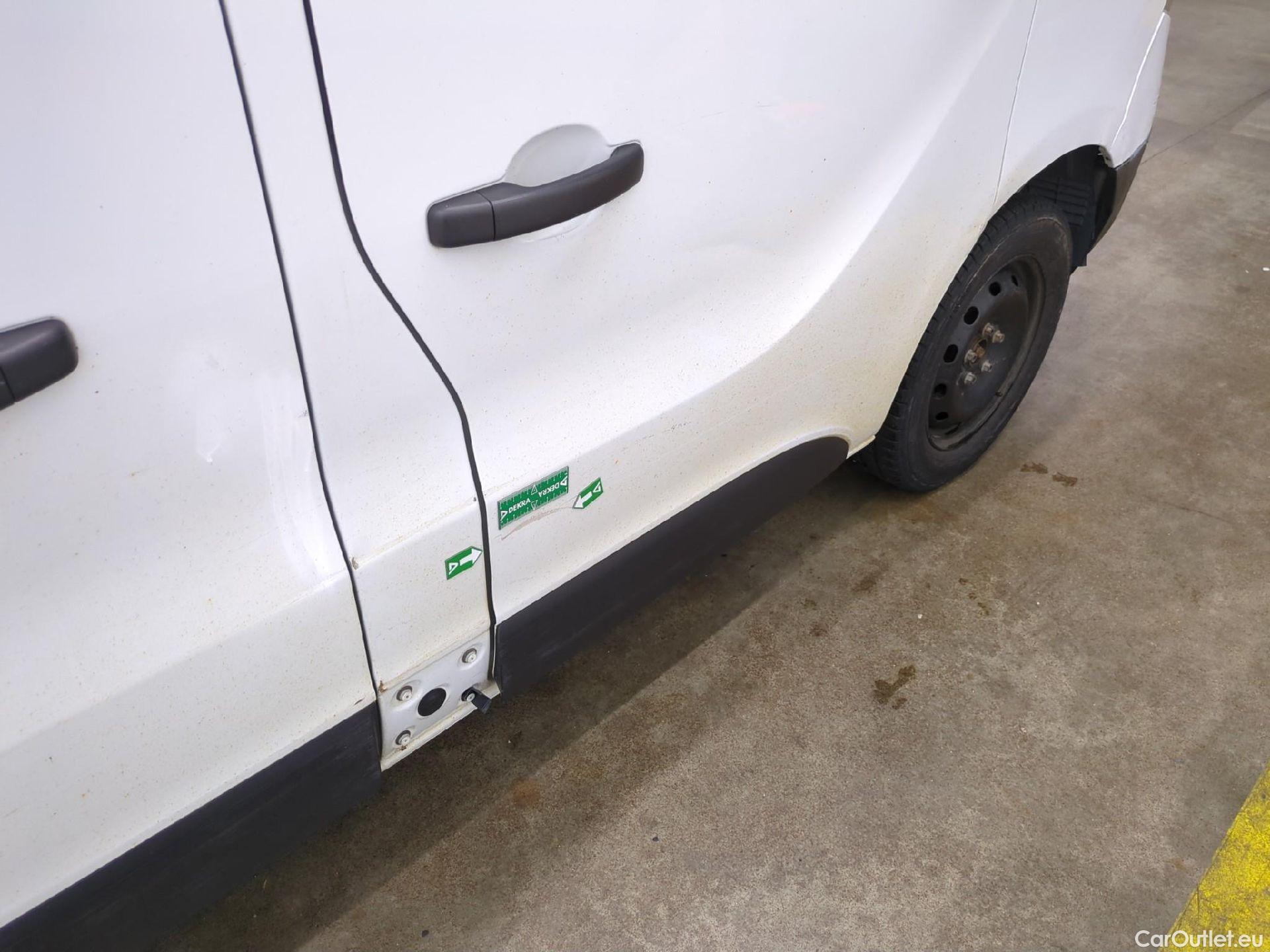  Renault  Trafic  III Fourgon Grand Confort L2H1 1200 1.6 dCi 125CV BVM6 E6 #65