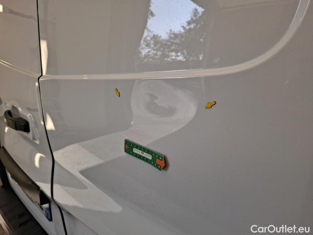  Renault  Trafic RENAULT  / 2021 / 4P / Fourgon tôlé FG CF L1H1 2T8 Blue dCi 150 EDC #16