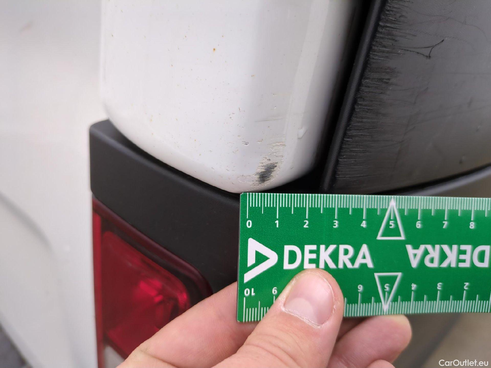  Renault  Trafic  III Fourgon Grand Confort L2H1 1200 1.6 dCi 125CV BVM6 E6 #145