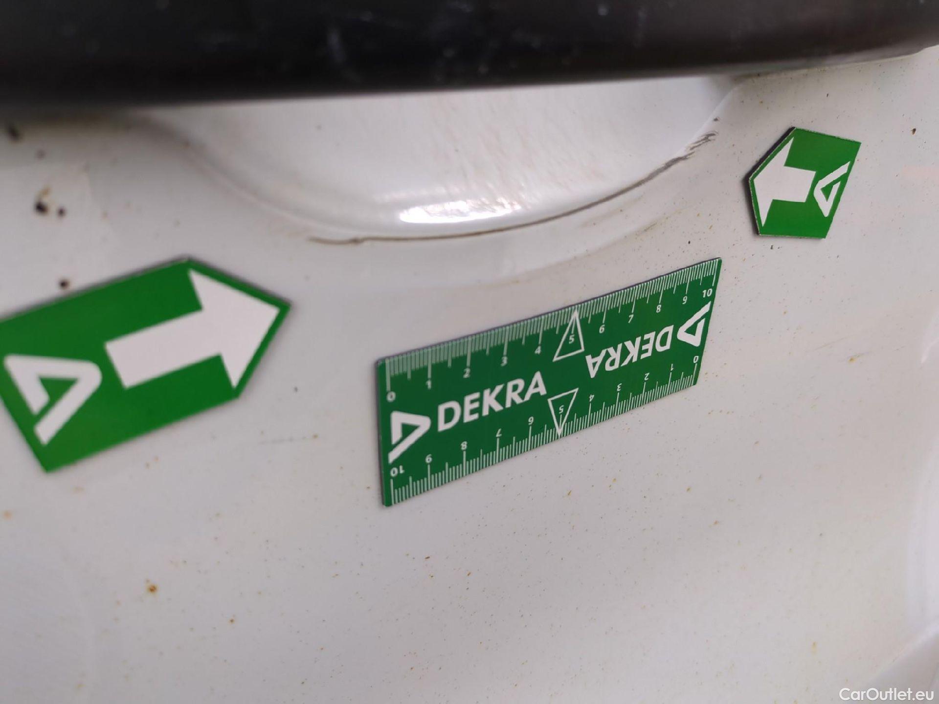  Renault  Trafic  III Fourgon Grand Confort L2H1 1200 1.6 dCi 125CV BVM6 E6 #52