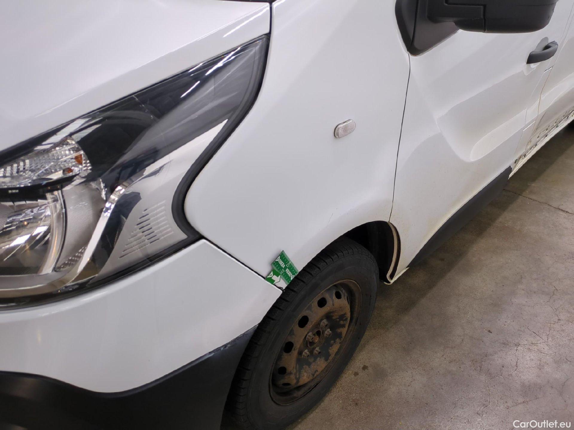  Renault  Trafic  III Fourgon Grand Confort L2H1 1200 1.6 dCi 125CV BVM6 E6 #87