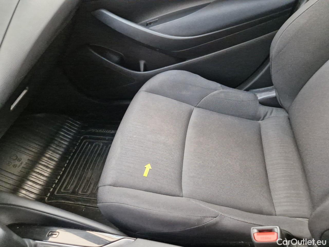  Toyota  Corolla 1.8 Hybrid Eco HSD E-CVT #32