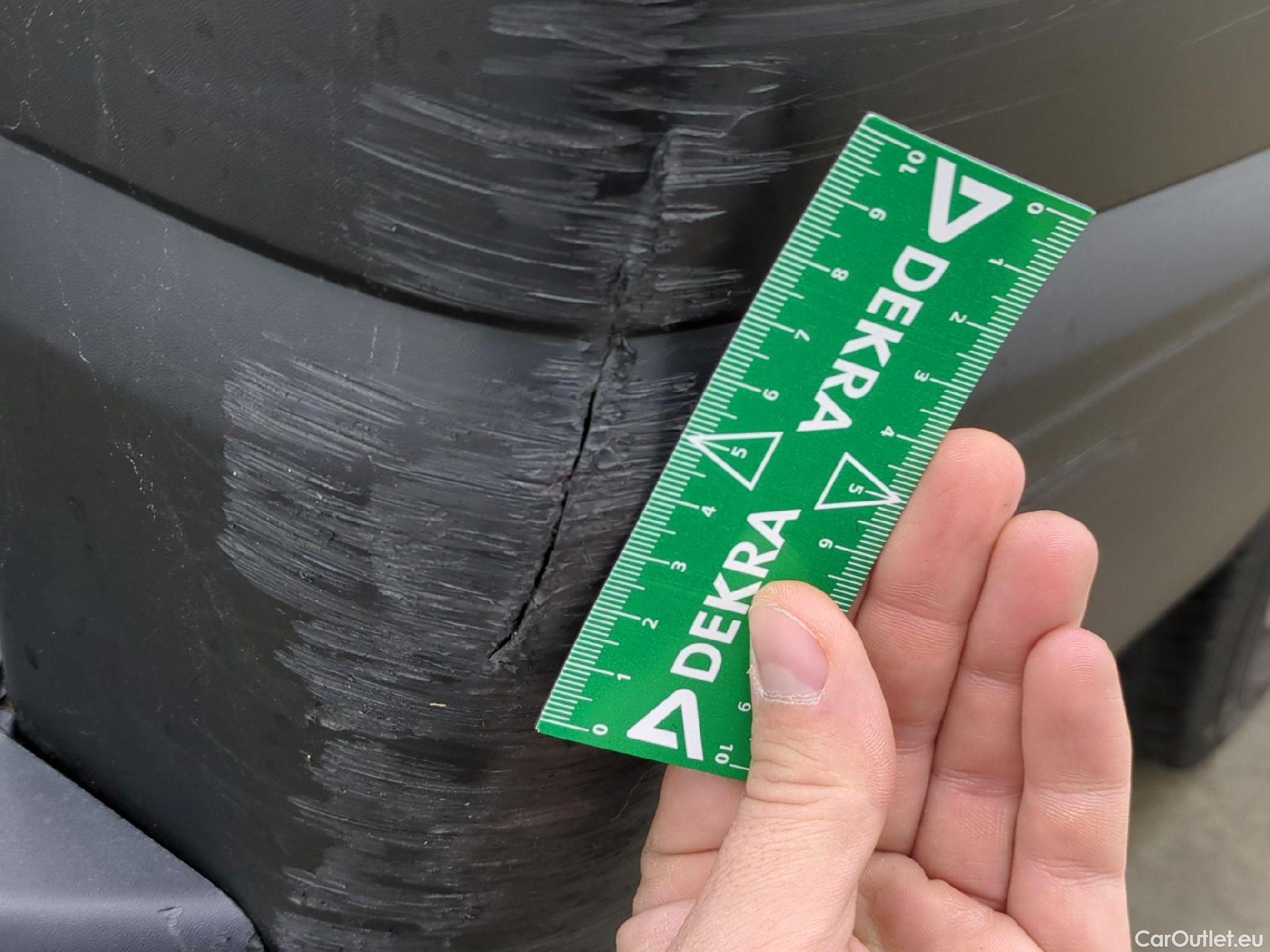  Renault  Trafic  III Fourgon Grand Confort L2H1 1200 1.6 dCi 125CV BVM6 E6 #35