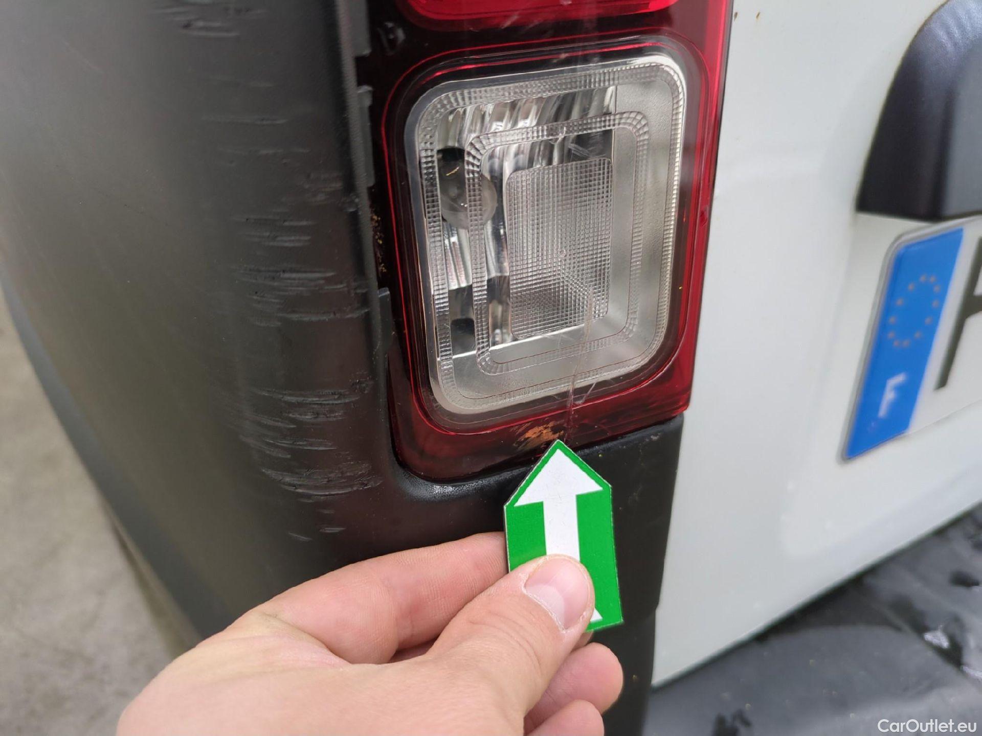  Renault  Trafic  III Fourgon Grand Confort L2H1 1200 1.6 dCi 125CV BVM6 E6 #107