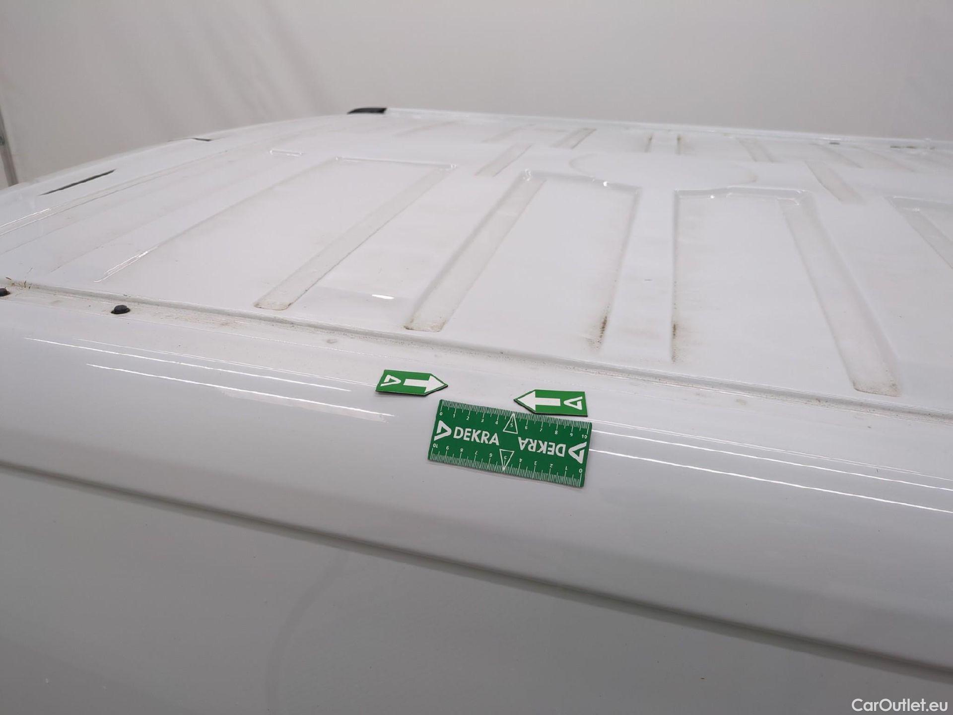  Renault  Trafic  III Fourgon Grand Confort L2H1 1200 1.6 dCi 125CV BVM6 E6 #135